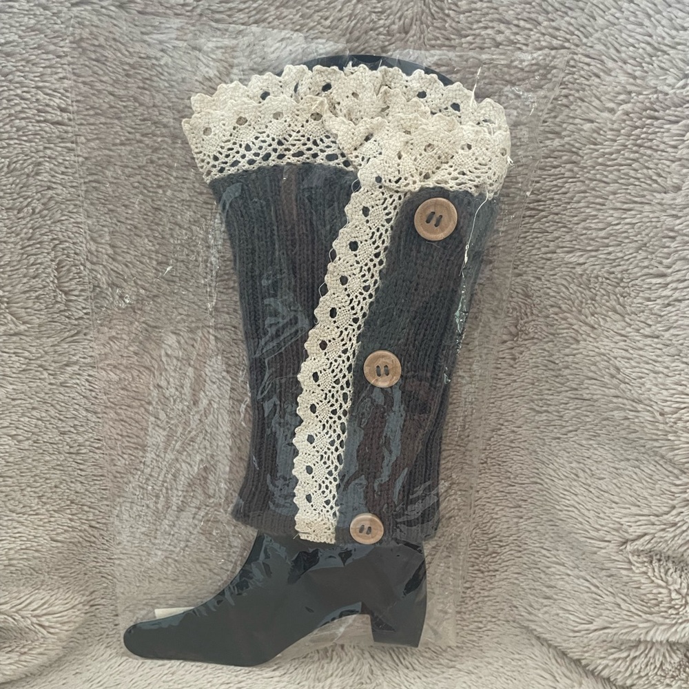 Cute leg warmers- NWT/still in package